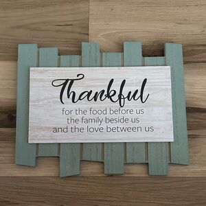 Thankful Wooden Wall Decor in Green and White